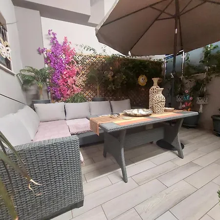 Rika's Luxury Seaside