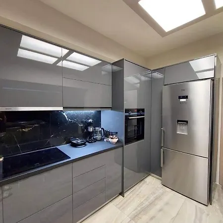 Lägenhet Rika's Luxury Seaside