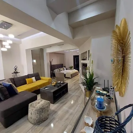 Rika's Luxury Seaside *