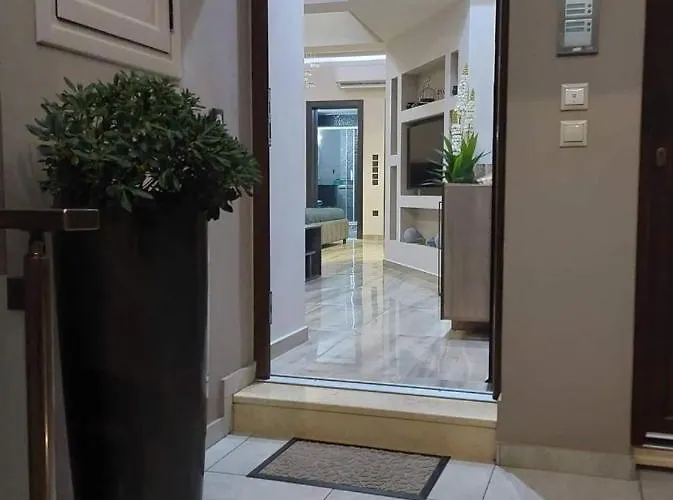 Rika's Luxury Seaside 아파트 *