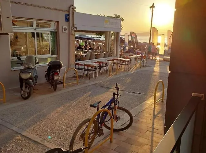 Rika's Luxury Seaside 아파트 하니아