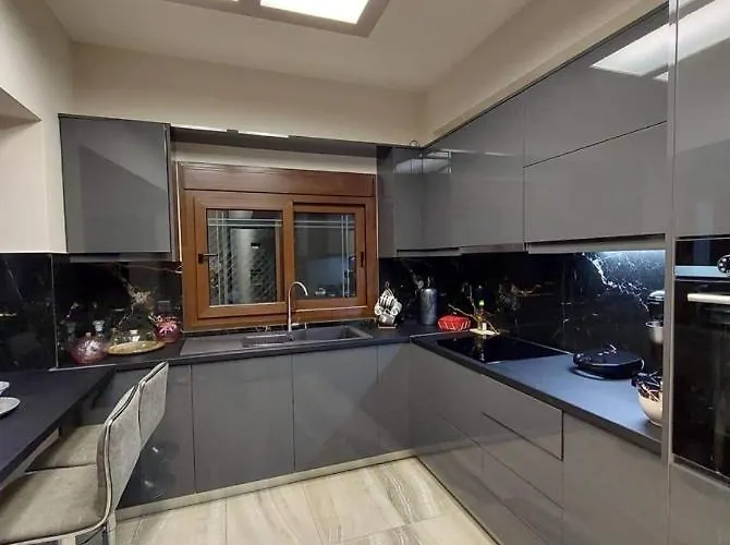 Rika's Luxury Seaside 아파트 하니아