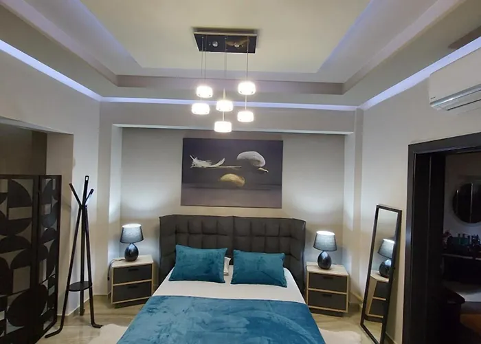 Rika's Luxury Seaside 아파트