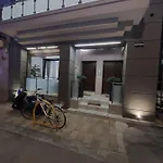 아파트 Rika's Luxury Seaside 하니아