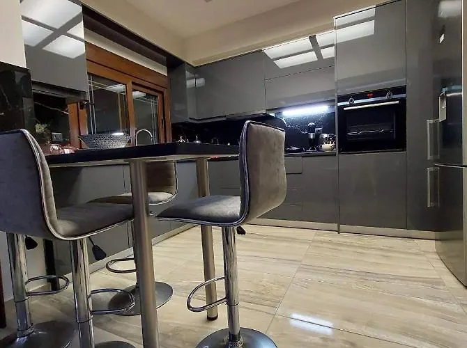 Rika's Luxury Seaside *